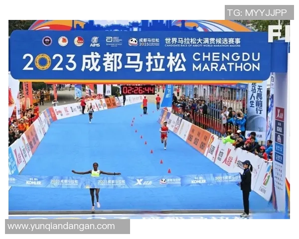 成都攀岩队在马拉松大满贯积分榜中以94分稳居第一名